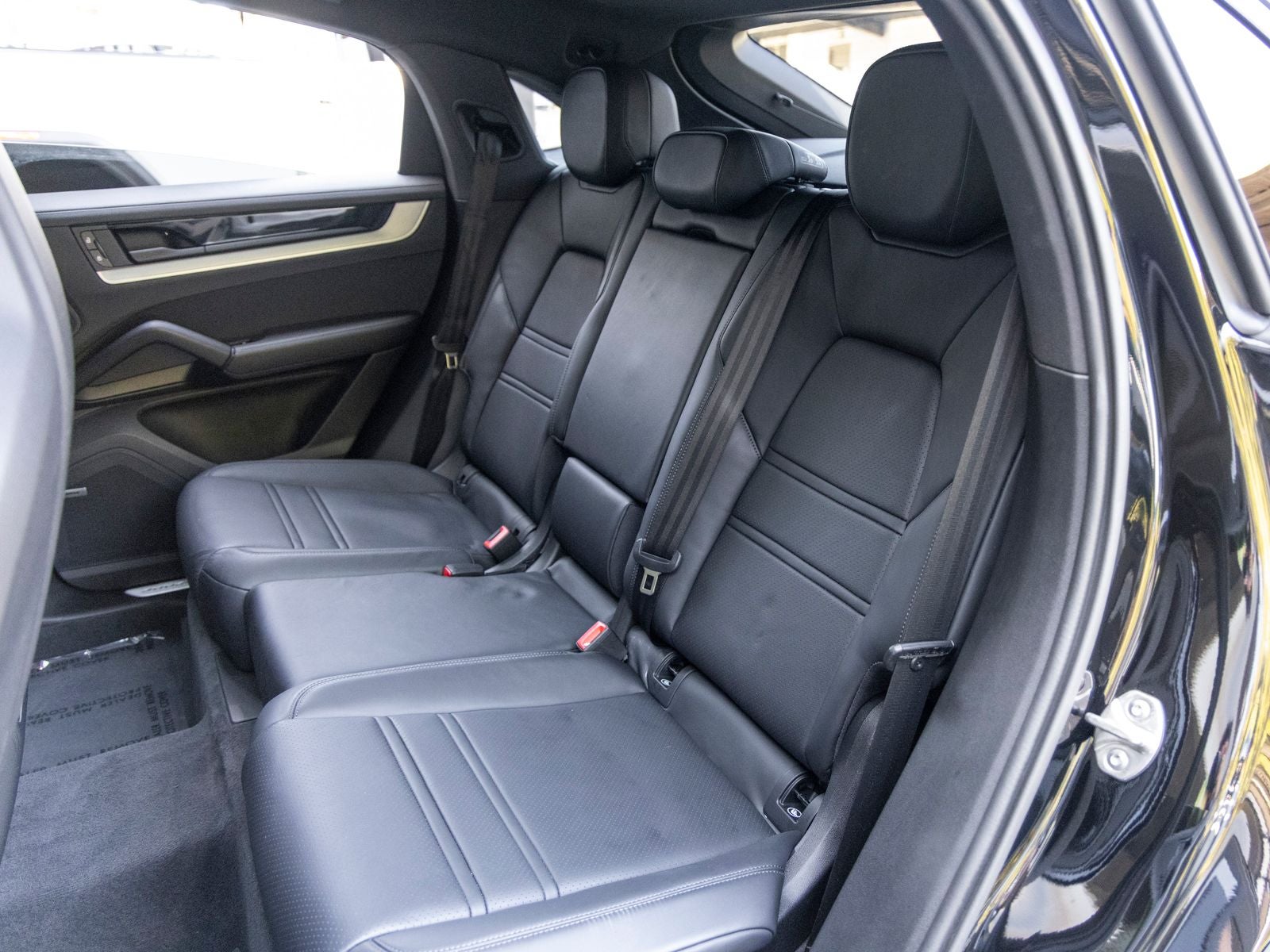 2024 Porsche Cayenne Cayenne Coupe
