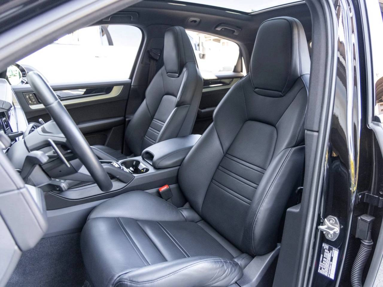 2024 Porsche Cayenne Cayenne Coupe