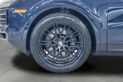 2025 Porsche Cayenne Coupe Base