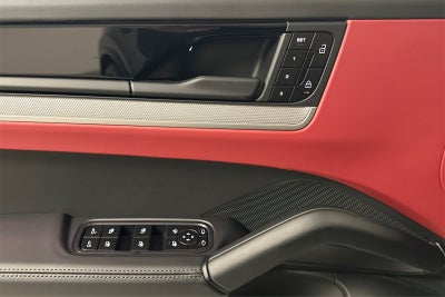 2025 Porsche Cayenne Coupe Base