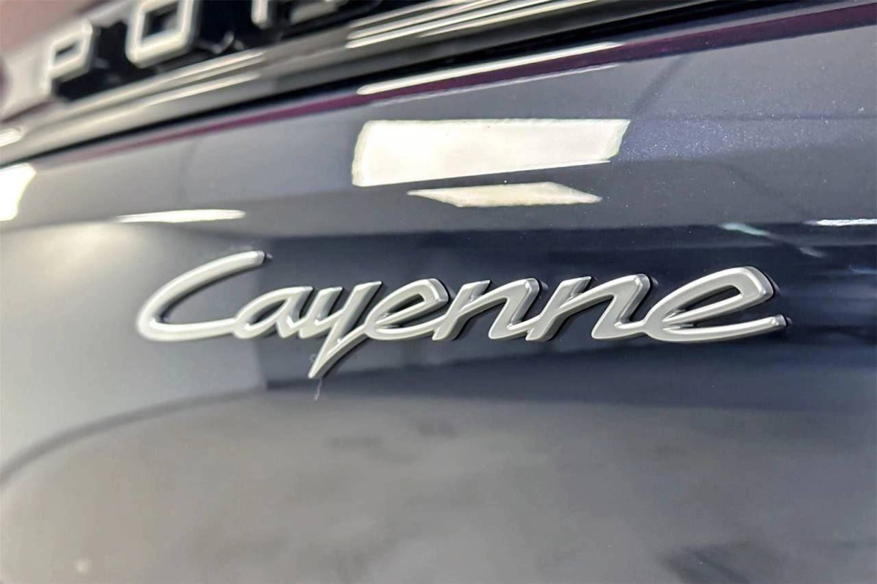 2025 Porsche Cayenne Coupe