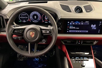 2025 Porsche Cayenne Coupe