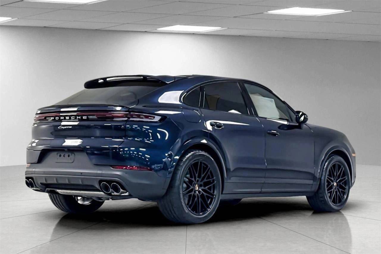 2025 Porsche Cayenne Coupe
