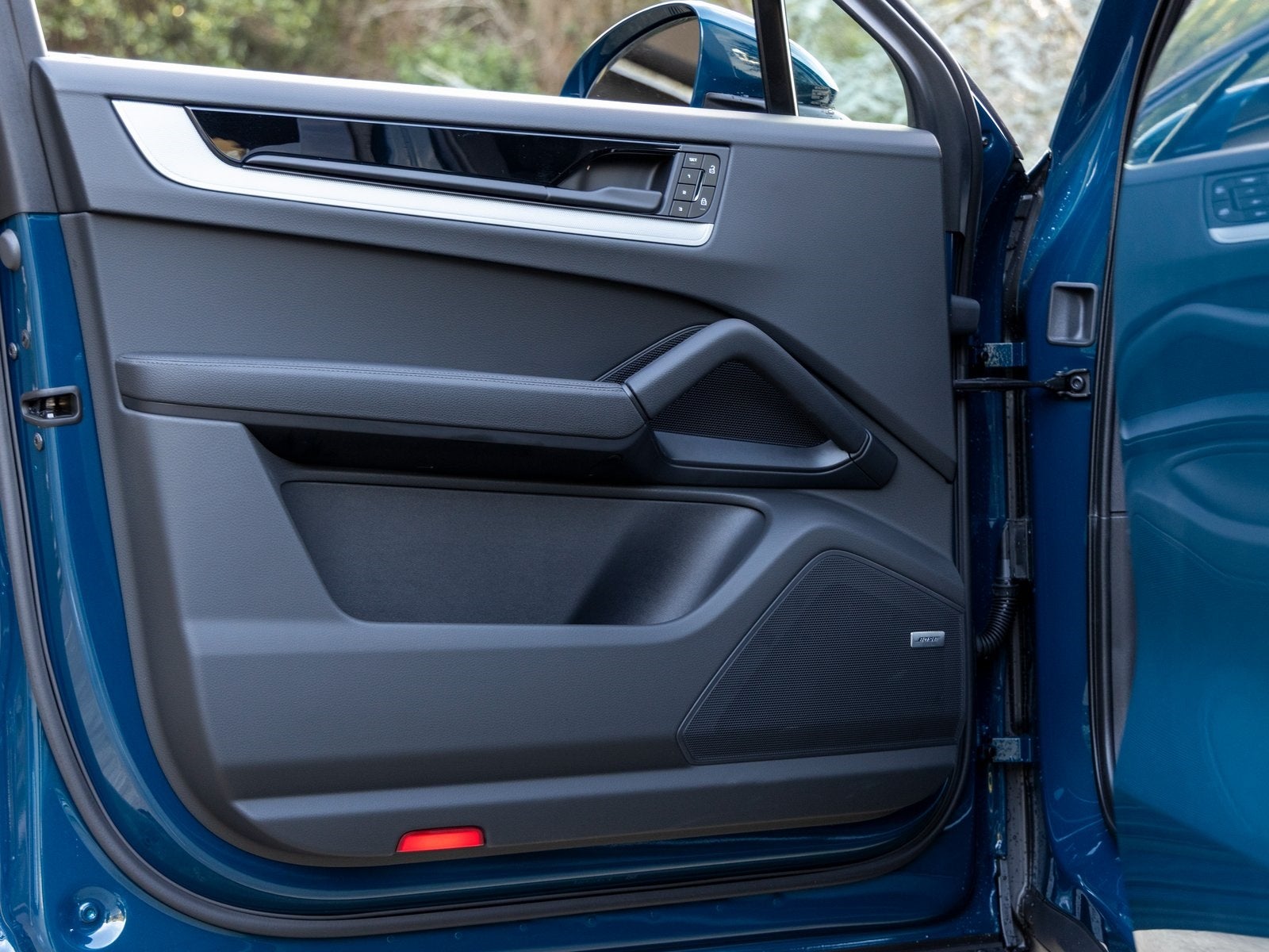 2026 Porsche Cayenne Coupe Base