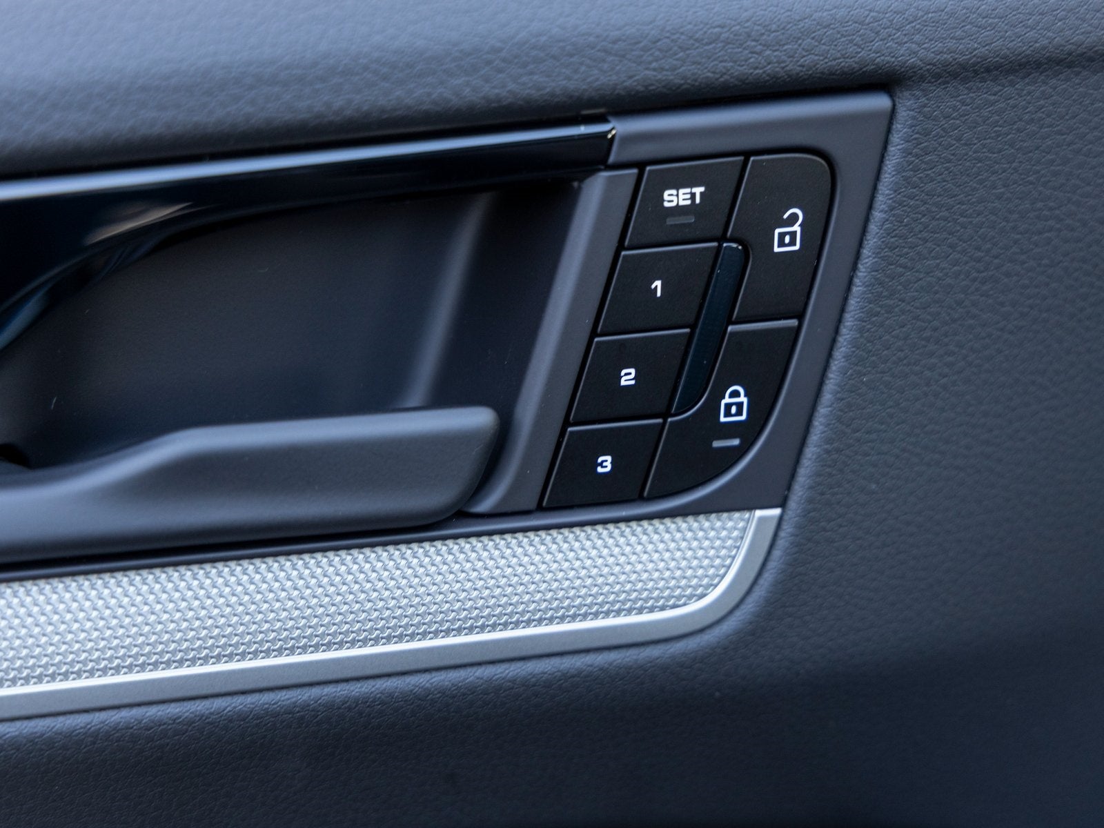 2026 Porsche Cayenne Coupe Base