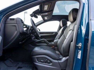 2026 Porsche Cayenne Coupe Base