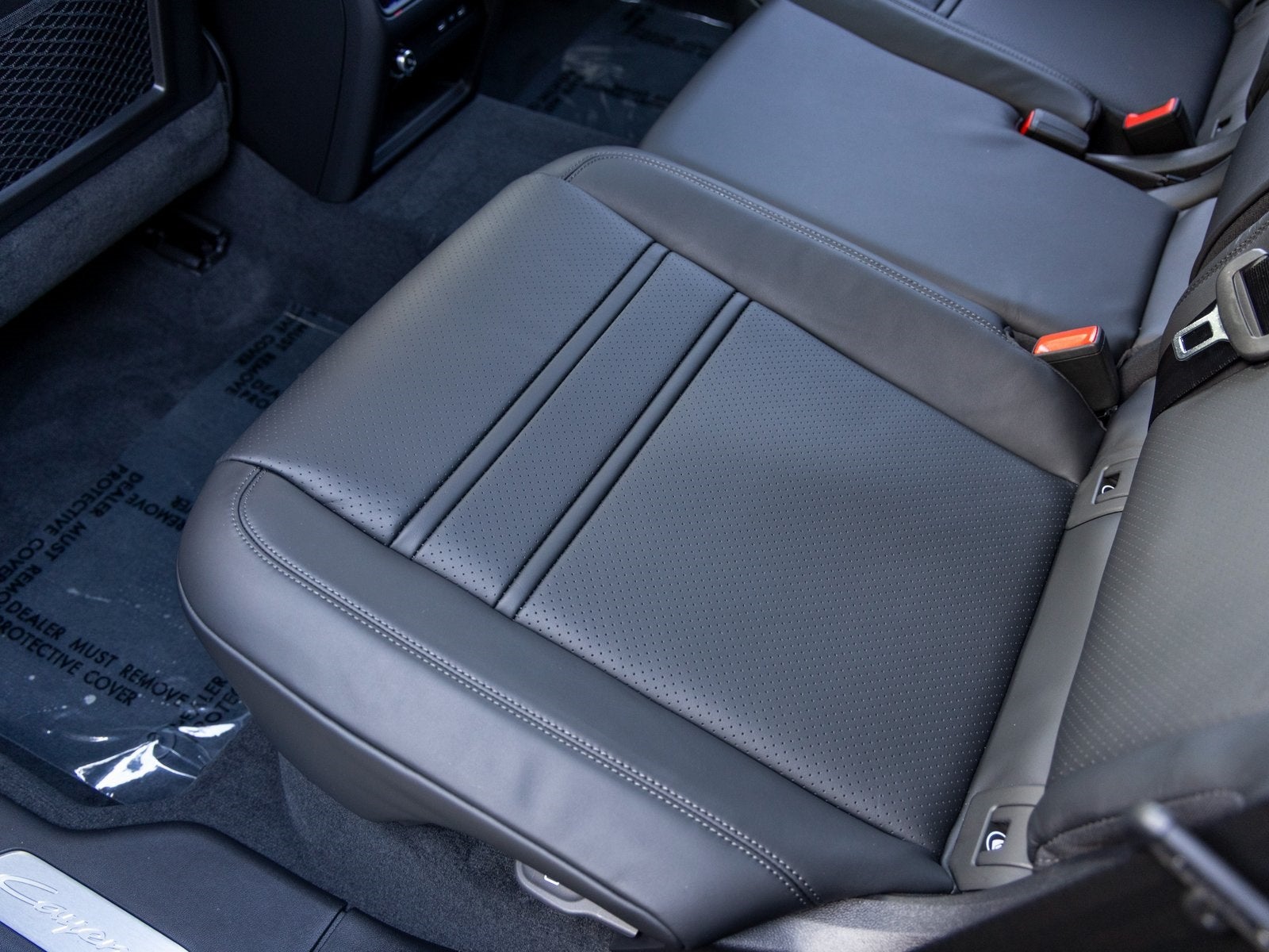 2026 Porsche Cayenne Coupe Base