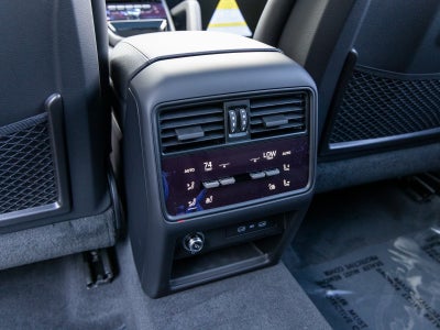 2026 Porsche Cayenne Coupe Base