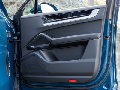 2026 Porsche Cayenne Coupe Base