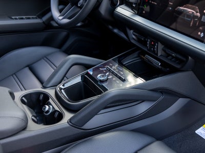 2026 Porsche Cayenne Coupe Base