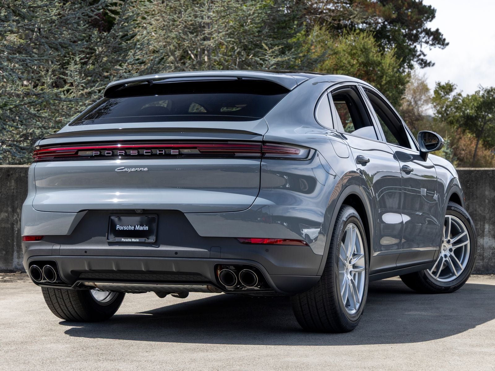 2026 Porsche Cayenne Coupe Base