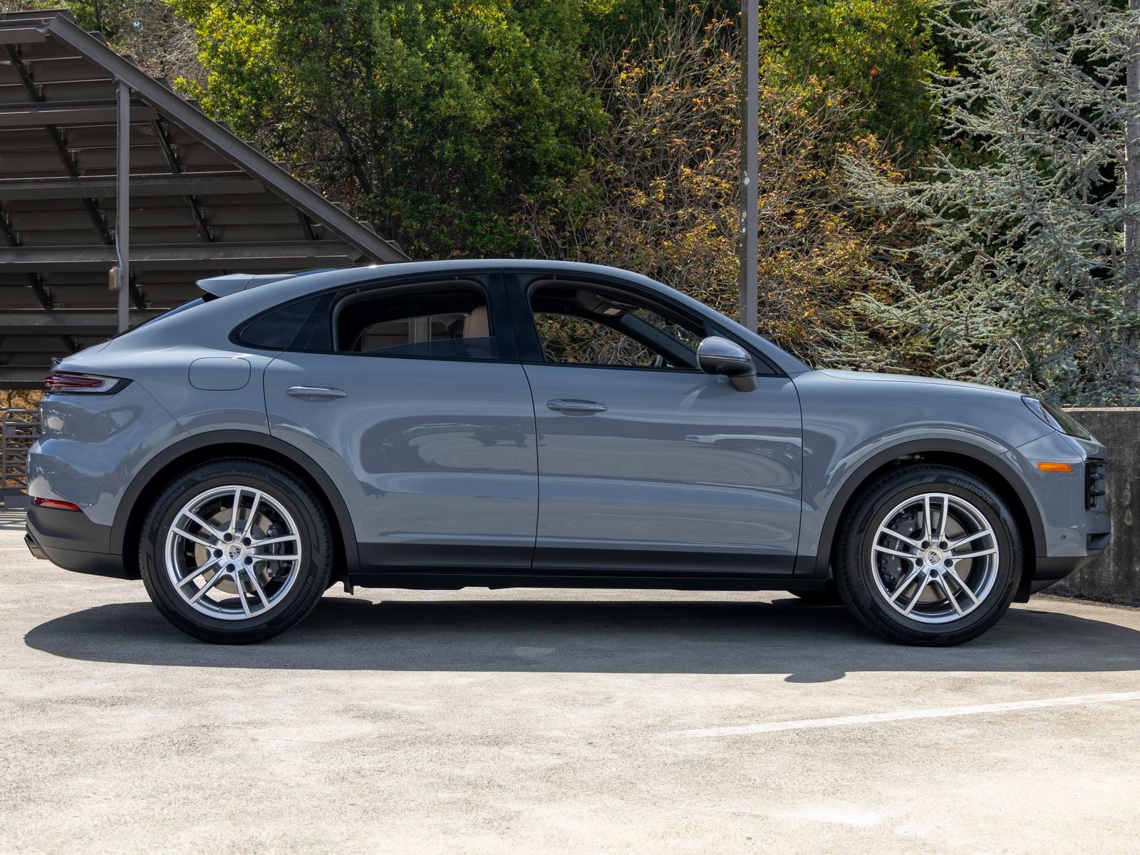 2026 Porsche Cayenne Coupe Base