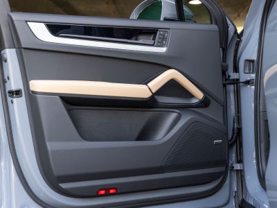 2026 Porsche Cayenne Coupe Base