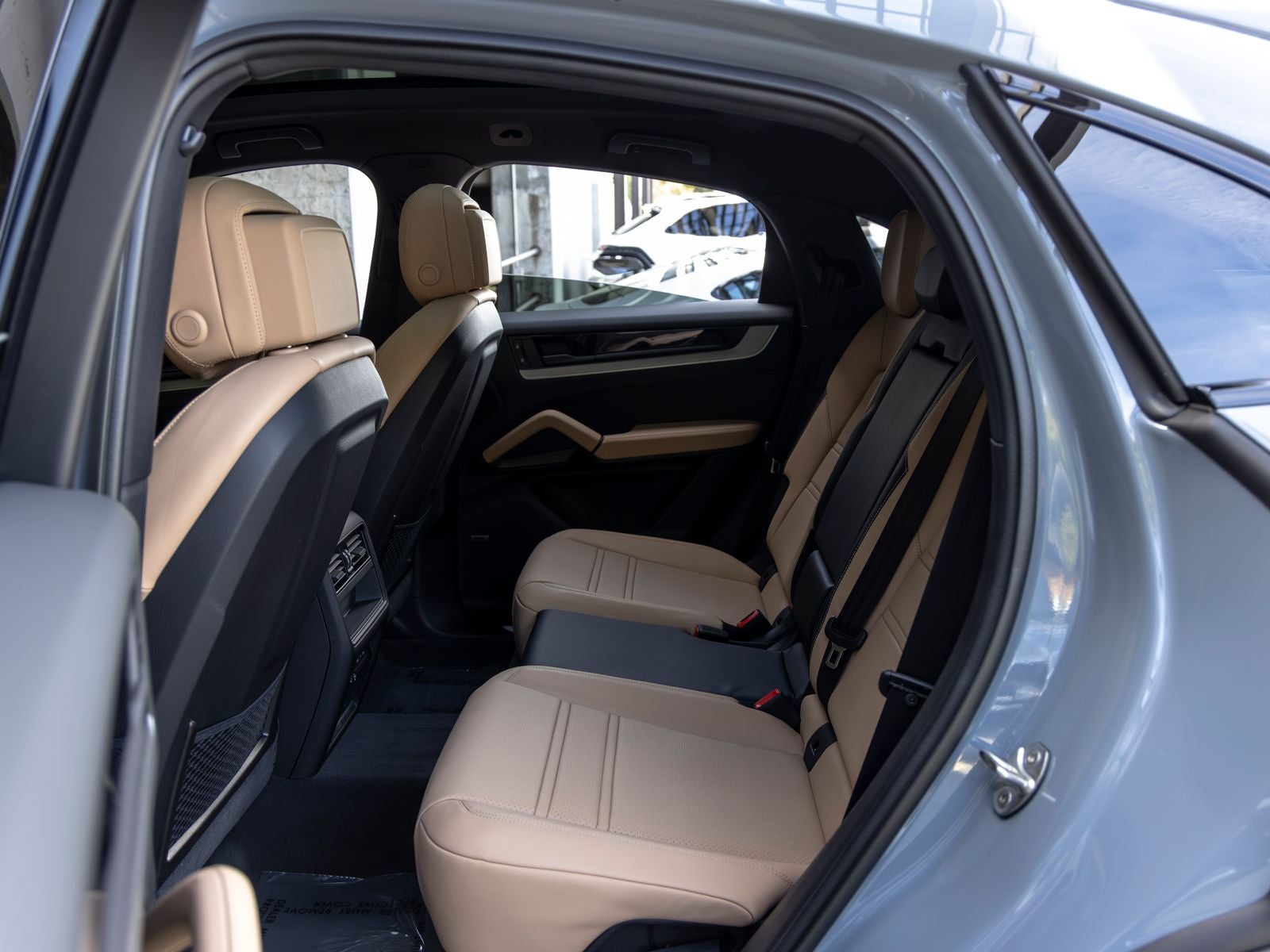 2026 Porsche Cayenne Coupe Base