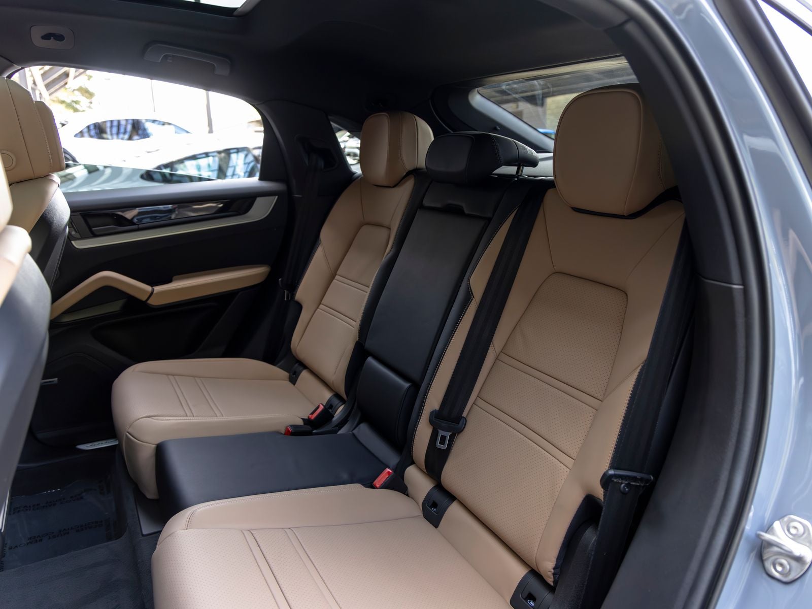 2026 Porsche Cayenne Coupe Base