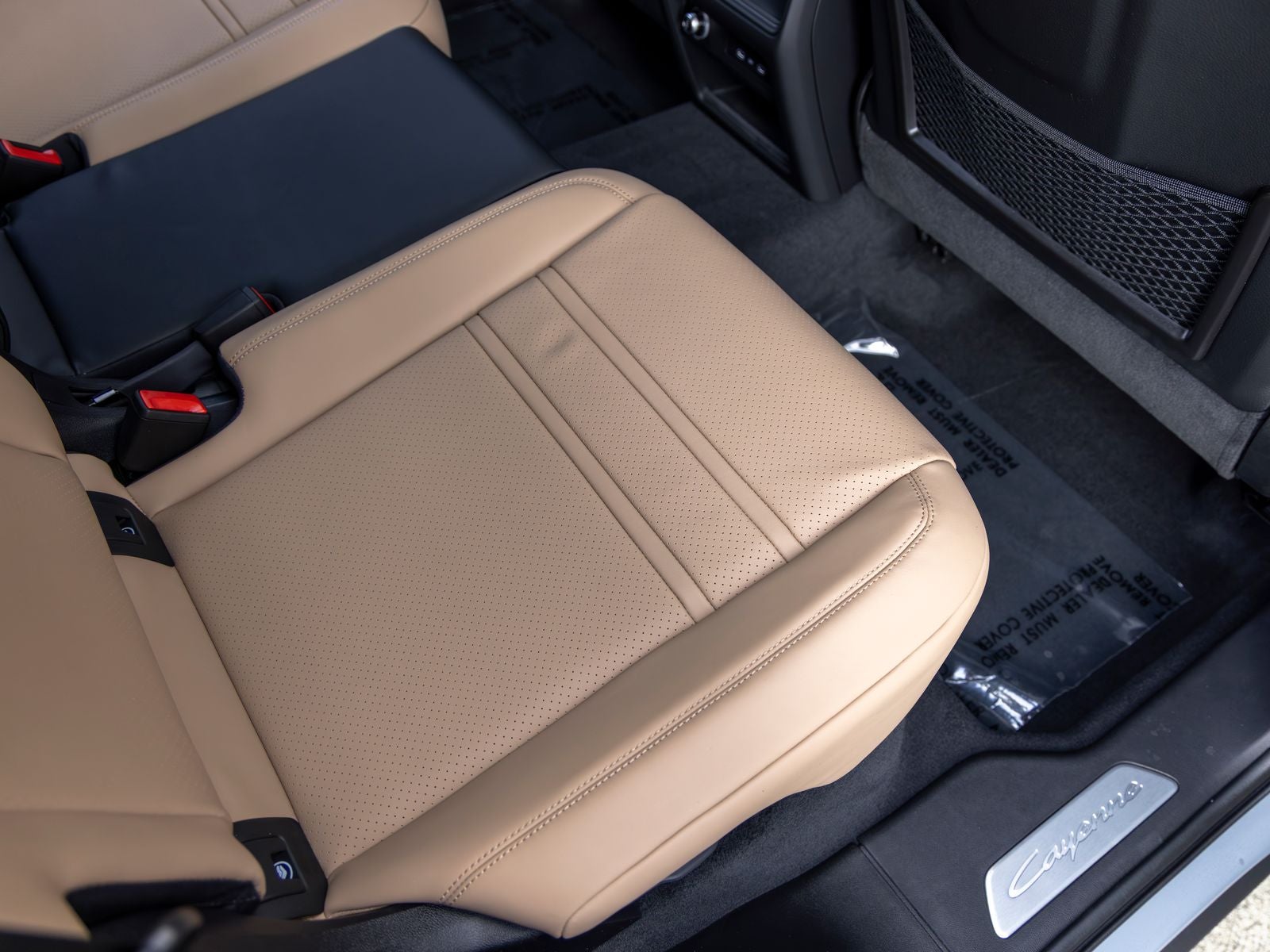 2026 Porsche Cayenne Coupe Base