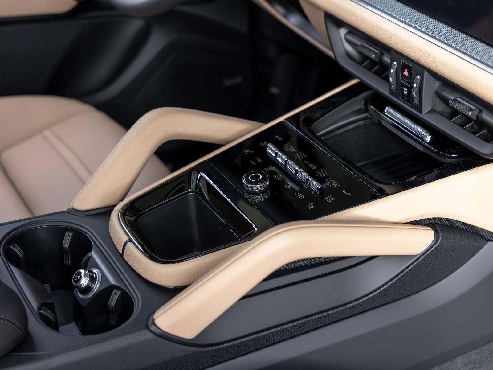 2026 Porsche Cayenne Coupe Base