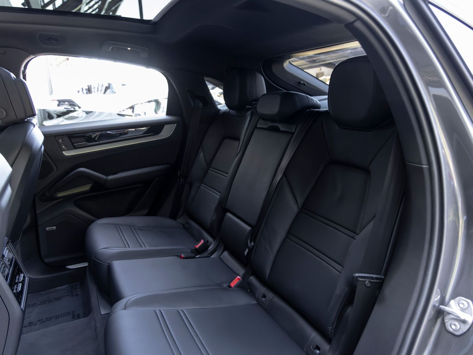 2026 Porsche Cayenne Cayenne Coupe