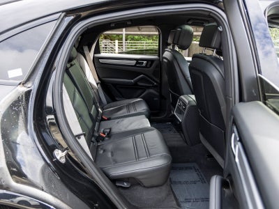 2023 Porsche Cayenne Cayenne Coupe Platinum Edition