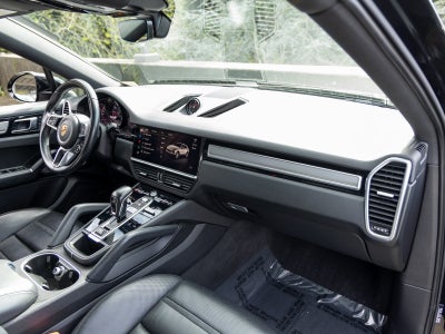 2023 Porsche Cayenne Cayenne Coupe Platinum Edition