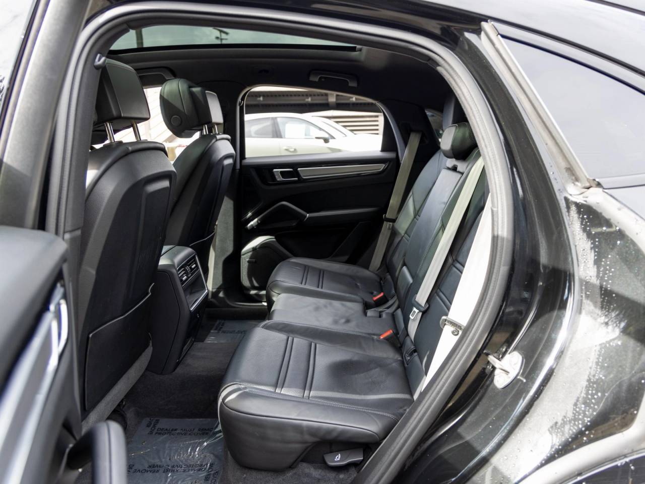 2023 Porsche Cayenne Cayenne Coupe Platinum Edition