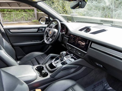 2023 Porsche Cayenne Cayenne Coupe Platinum Edition