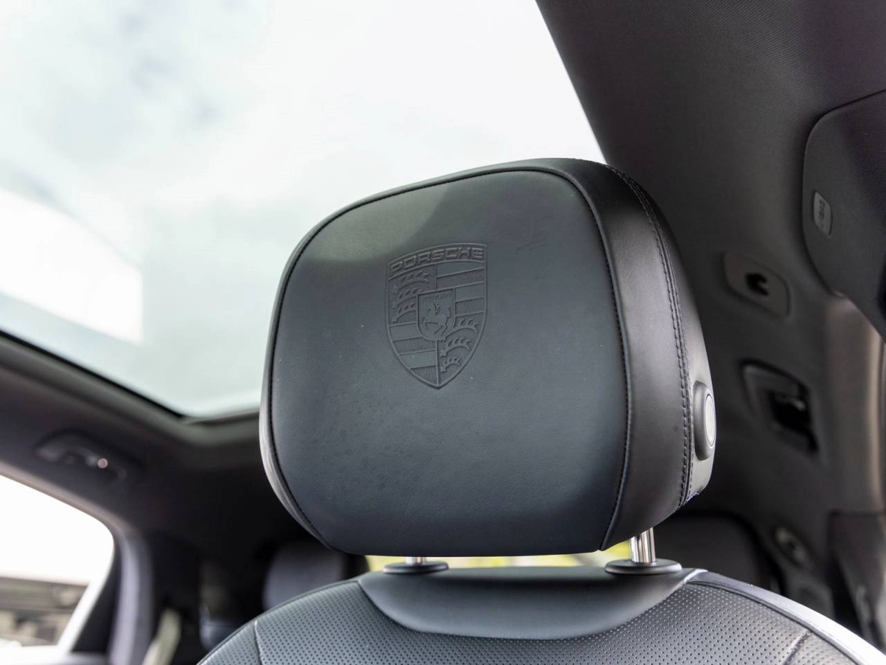 2023 Porsche Cayenne Cayenne Coupe Platinum Edition