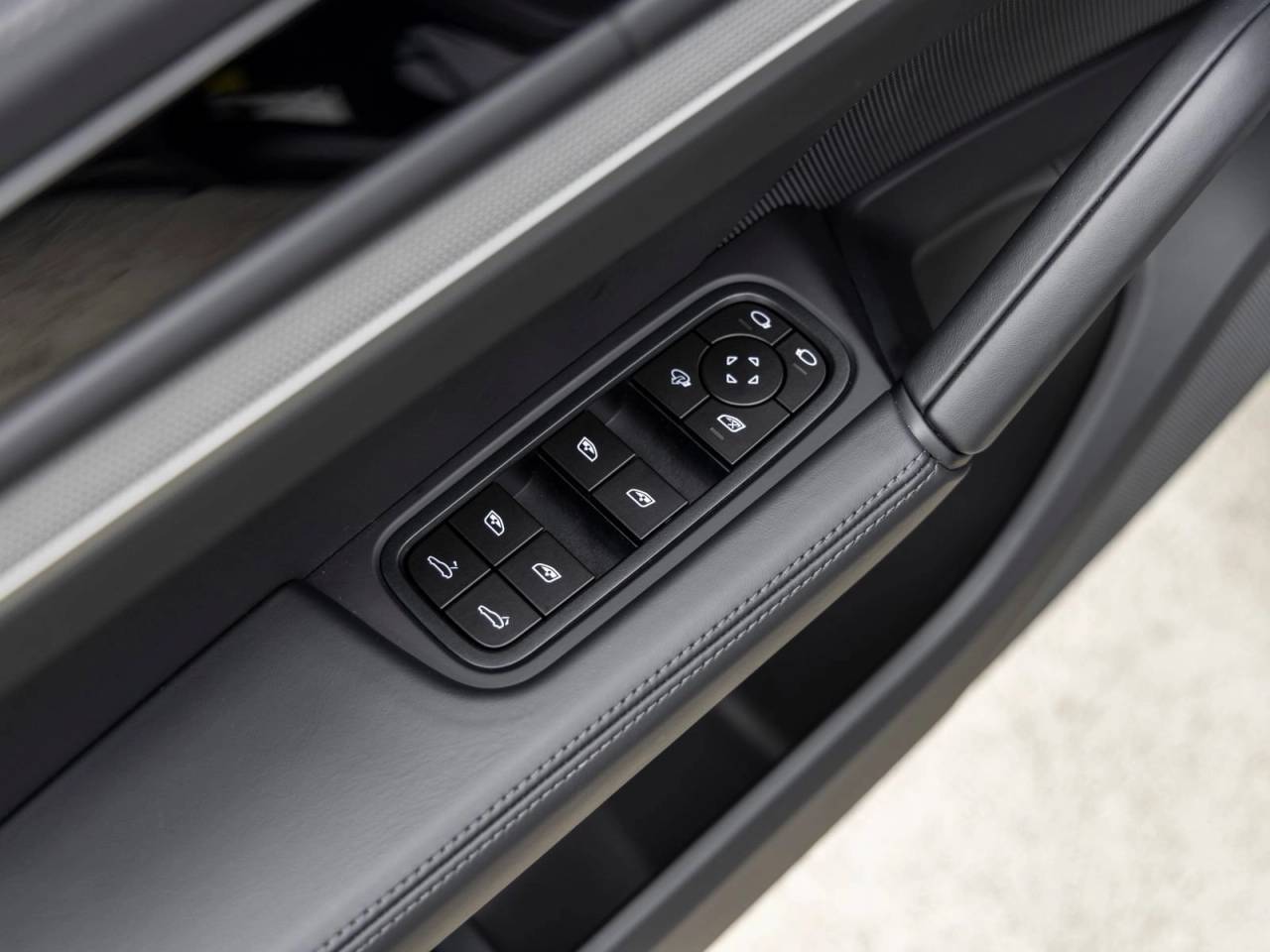 2026 Porsche Cayenne Cayenne Coupe