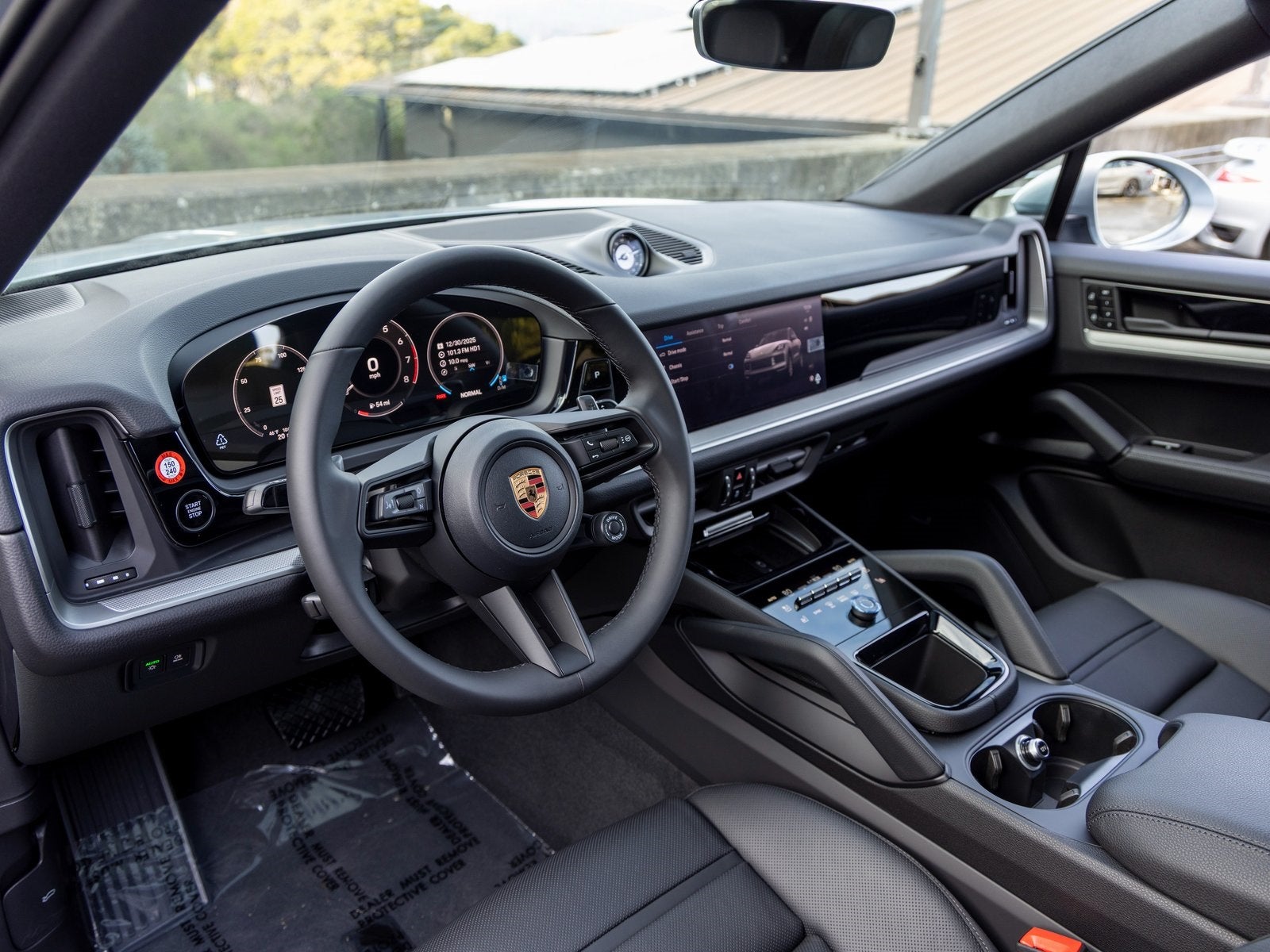 2026 Porsche Cayenne Coupe Base