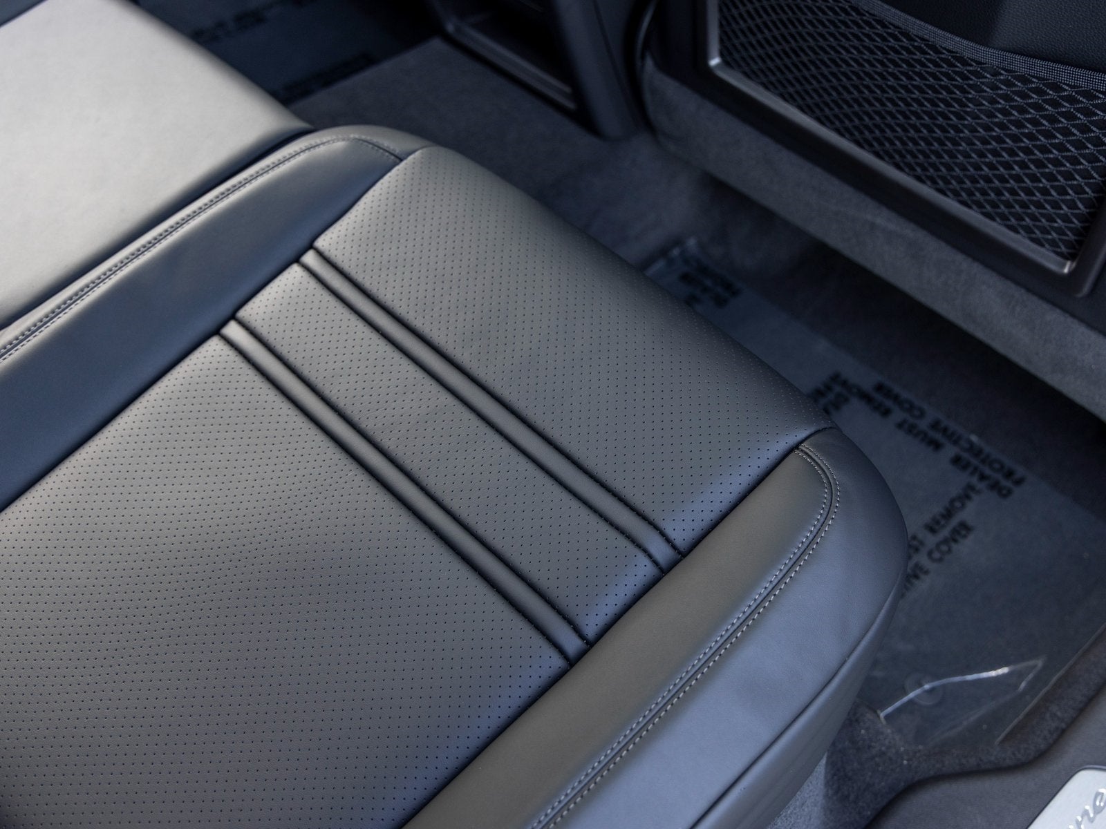 2026 Porsche Cayenne Coupe Base