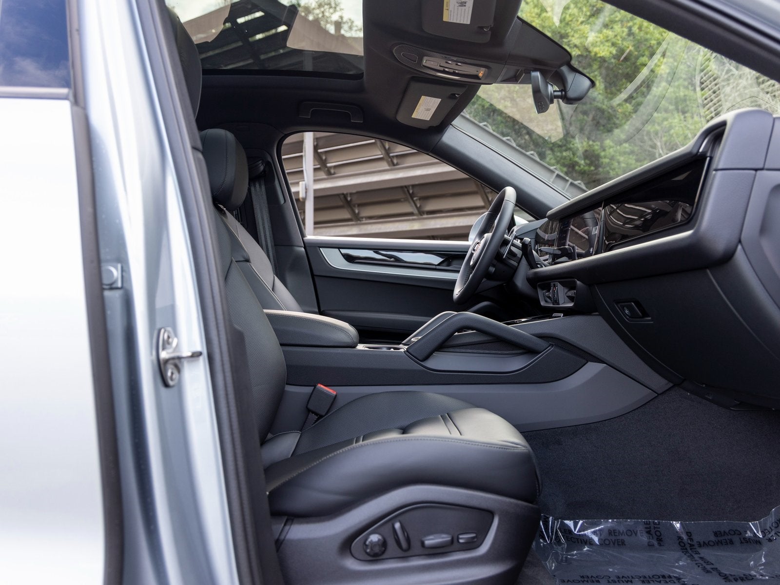 2026 Porsche Cayenne Coupe Base