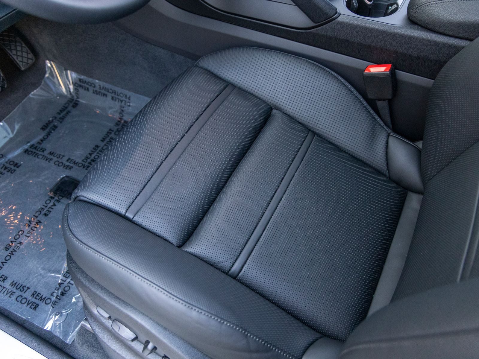 2026 Porsche Cayenne Coupe Base