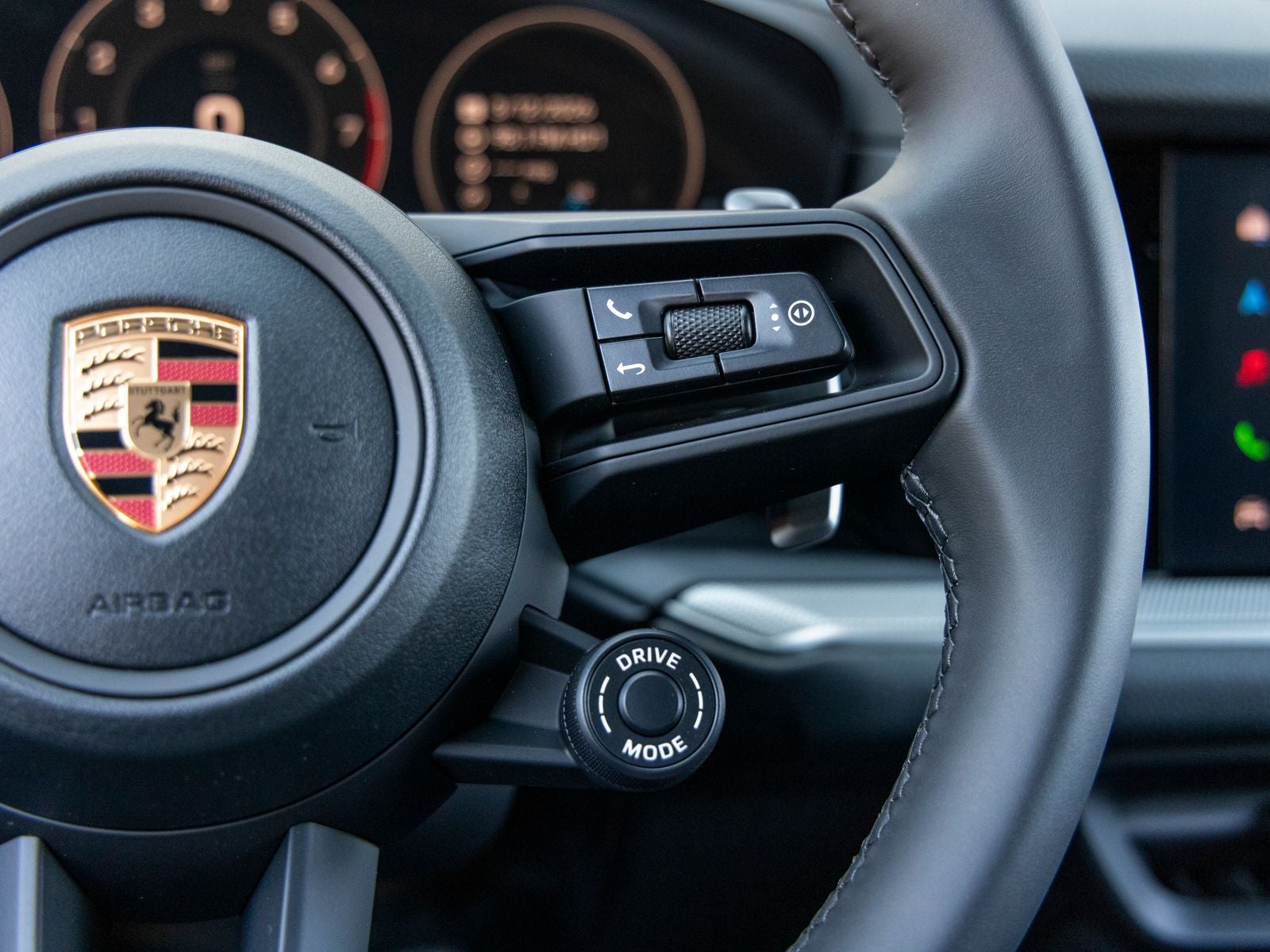 2026 Porsche Cayenne Coupe Base