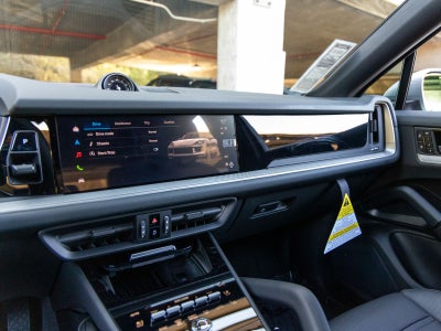 2026 Porsche Cayenne Coupe Base