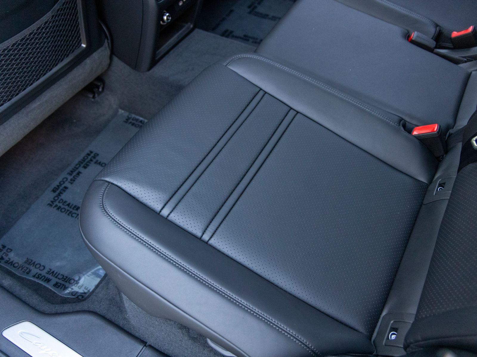 2026 Porsche Cayenne Coupe Base