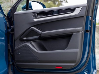 2026 Porsche Cayenne Cayenne Coupe