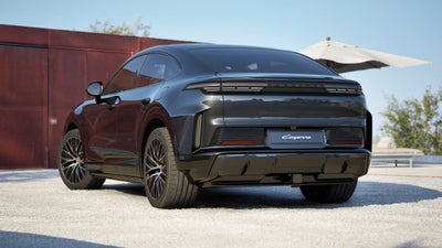 2026 Porsche Cayenne Cayenne Turbo Coupe Electric