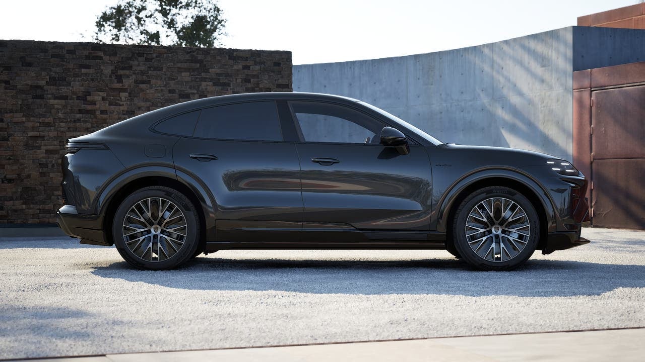 2026 Porsche Cayenne Cayenne Turbo Coupe Electric