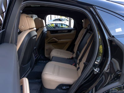 2026 Porsche Cayenne E-Hybrid Coupe Base