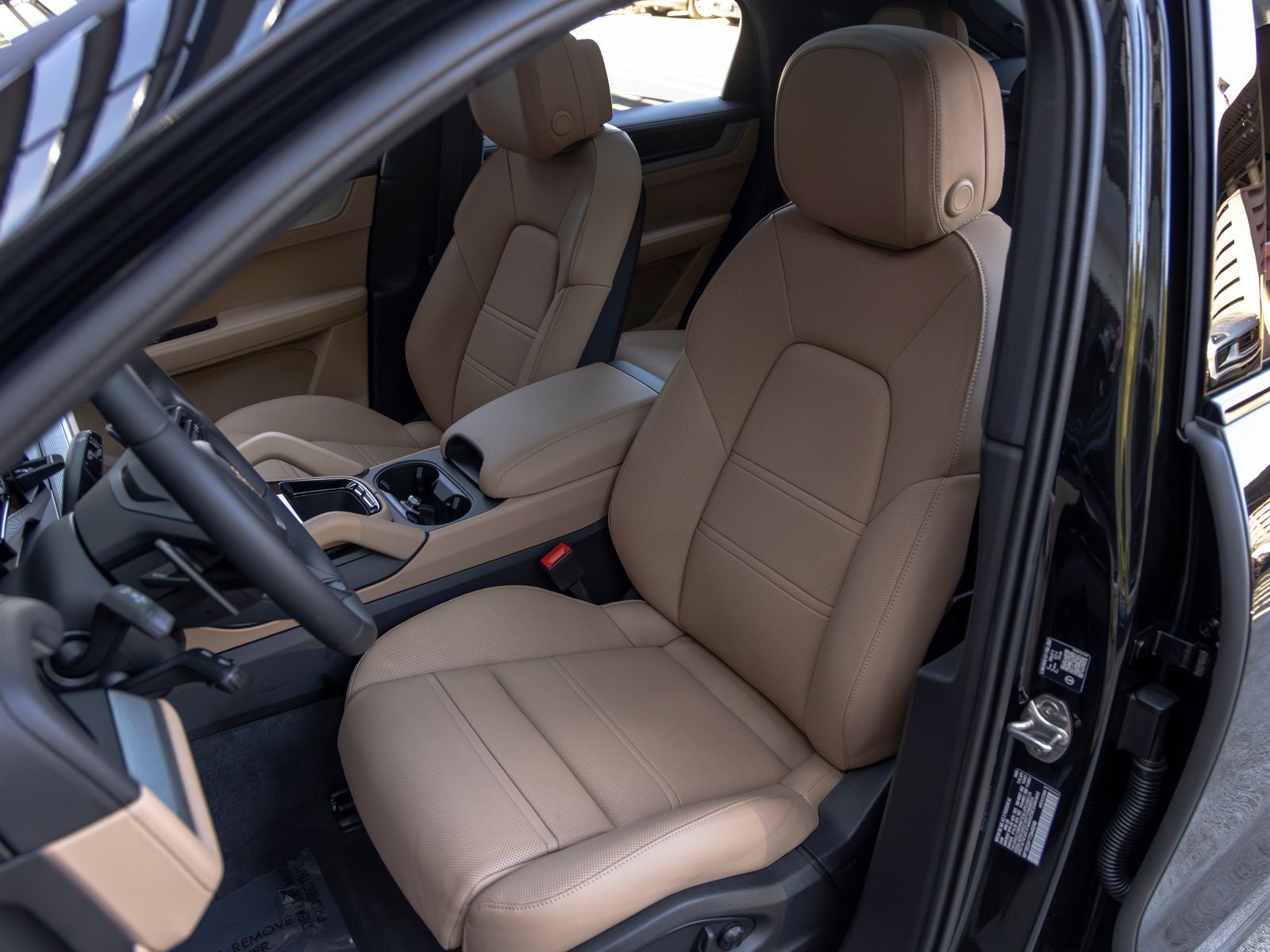 2026 Porsche Cayenne E-Hybrid Coupe Base