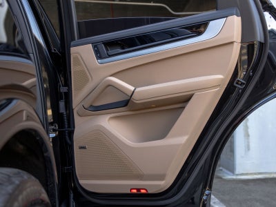 2026 Porsche Cayenne E-Hybrid Coupe Base