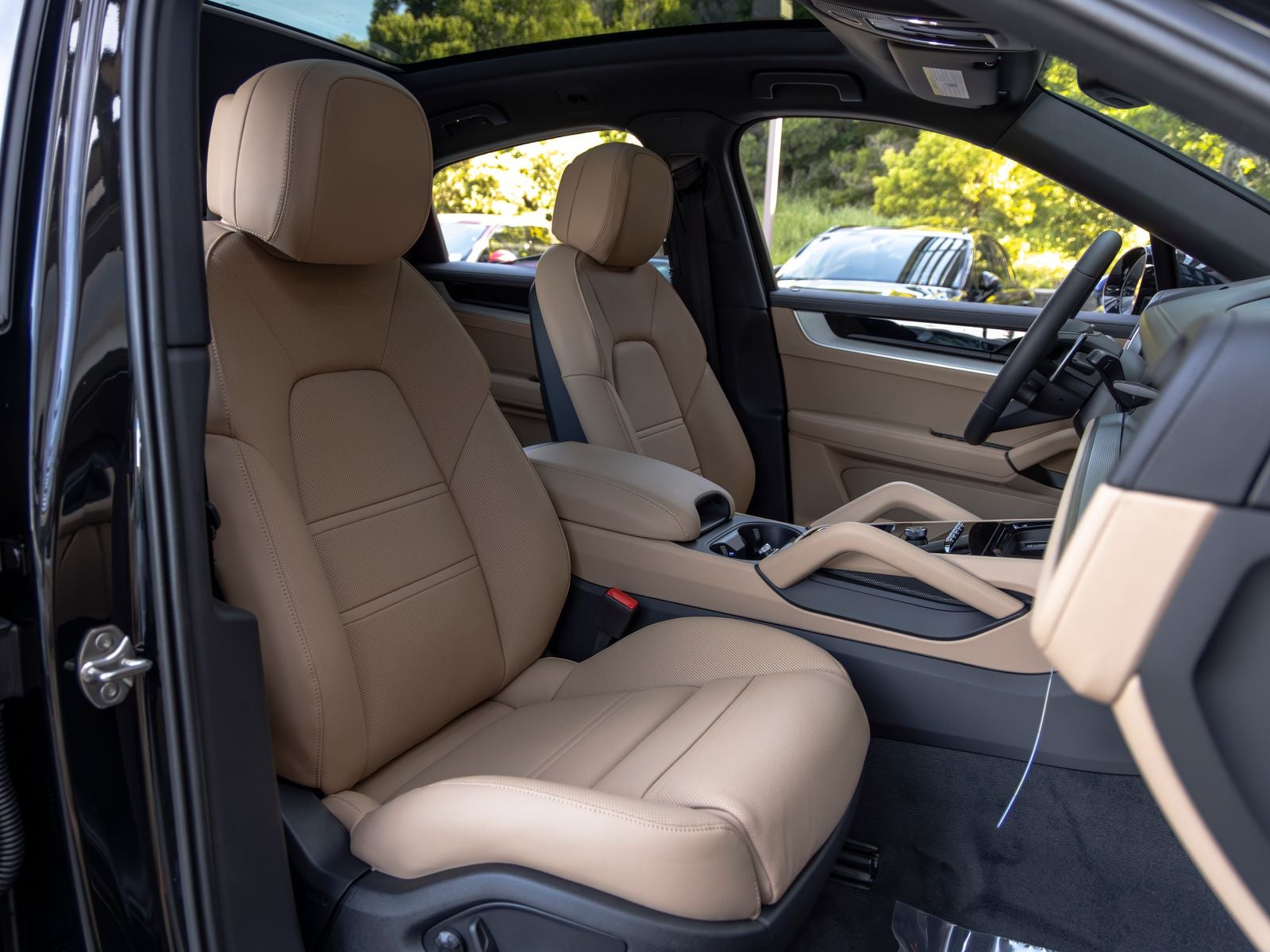 2026 Porsche Cayenne E-Hybrid Coupe Base
