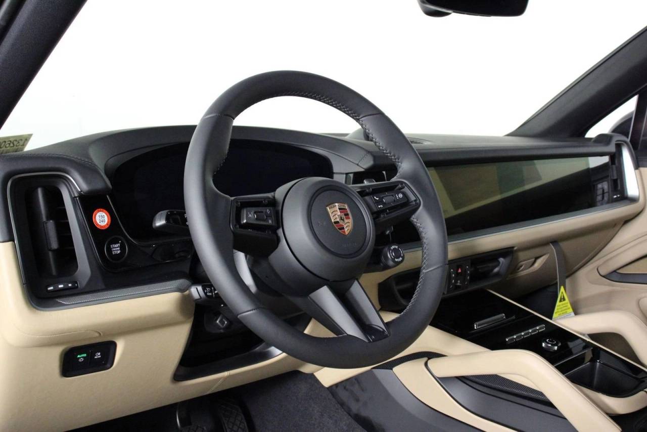 2026 Porsche Cayenne E-Hybrid Coupe