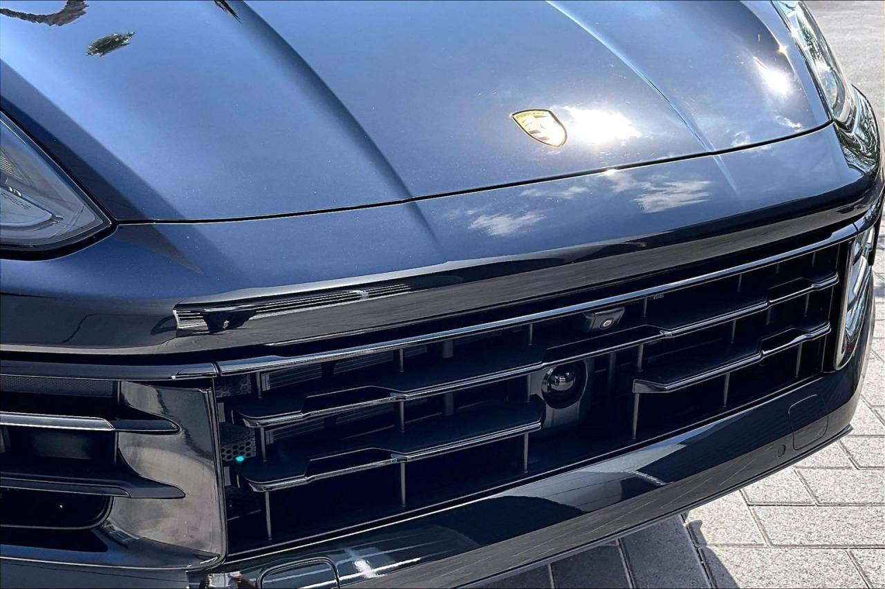 2025 Porsche Cayenne Cayenne E-Hybrid Coupe