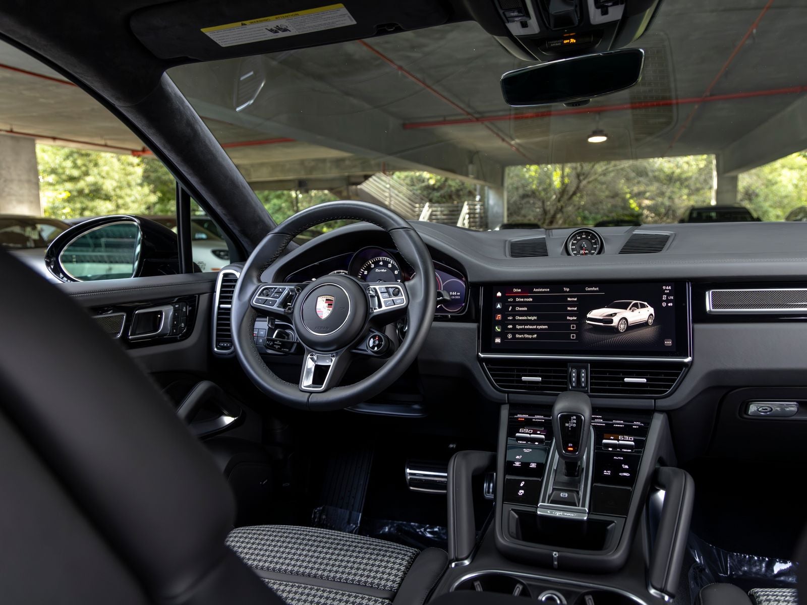 2023 Porsche Cayenne Turbo Coupe