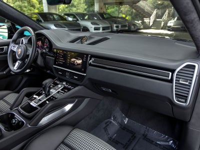 2023 Porsche Cayenne Turbo Coupe