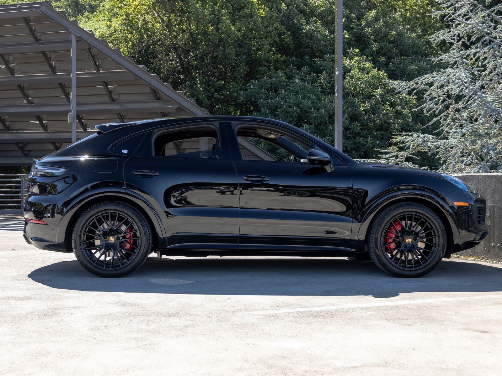 2023 Porsche Cayenne GTS Coupe