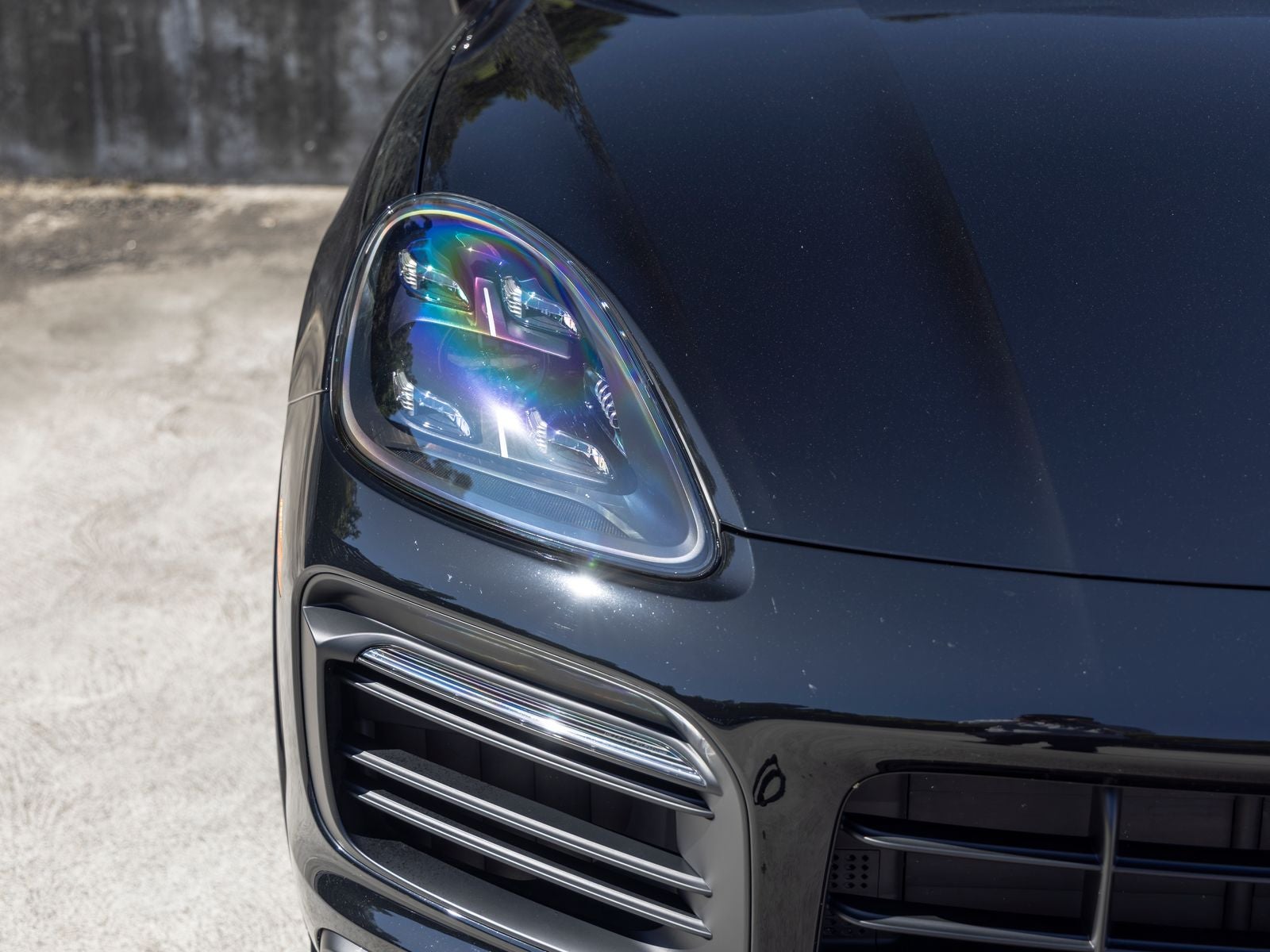 2023 Porsche Cayenne GTS Coupe