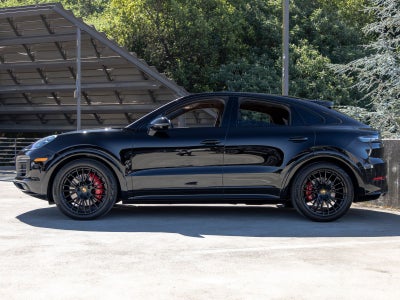 2023 Porsche Cayenne GTS Coupe