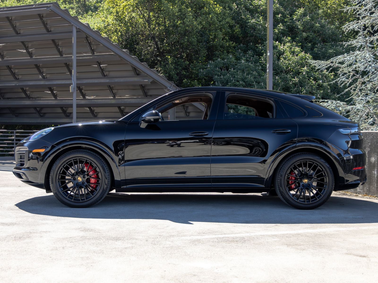 2023 Porsche Cayenne GTS Coupe